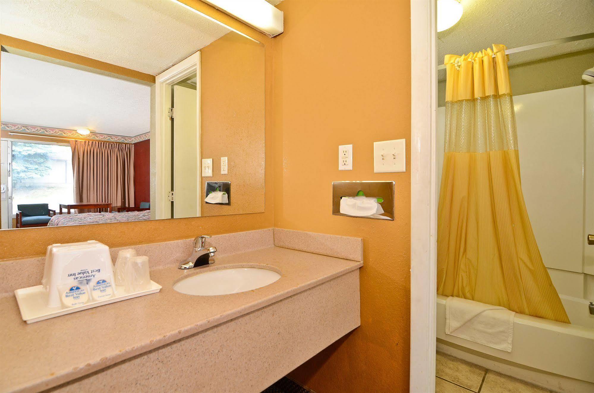 Red Roof Inn Indianapolis East Luaran gambar